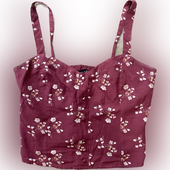 Abercrombie and Fitch red top size medium - Picture 1 of 5